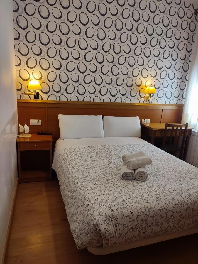 Hostal Salome Madrid Exterior photo
