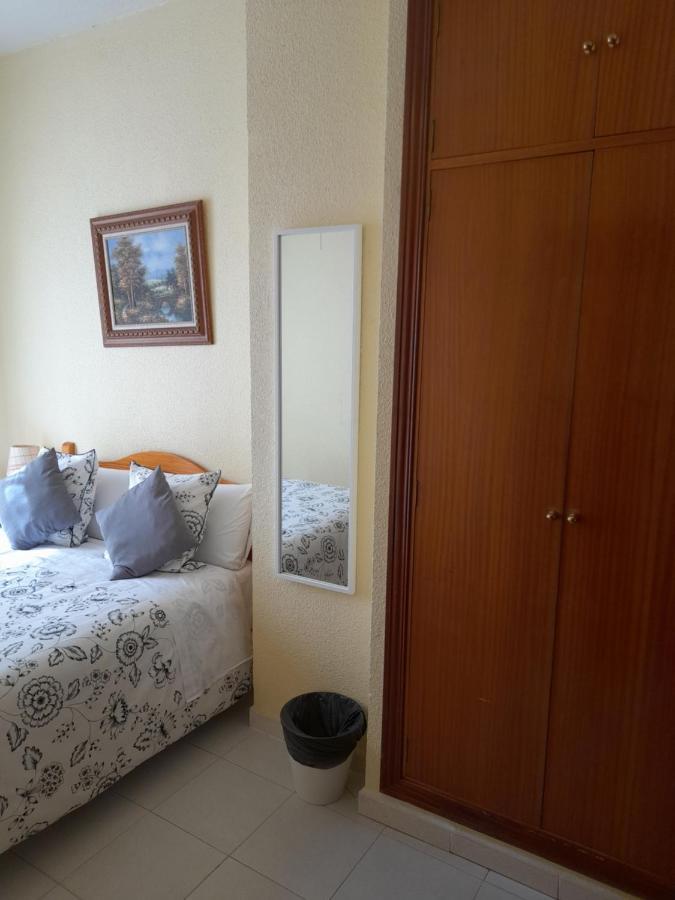 Hostal Salome Madrid Exterior photo