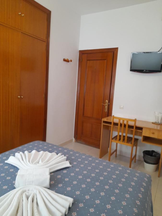 Hostal Salome Madrid Exterior photo